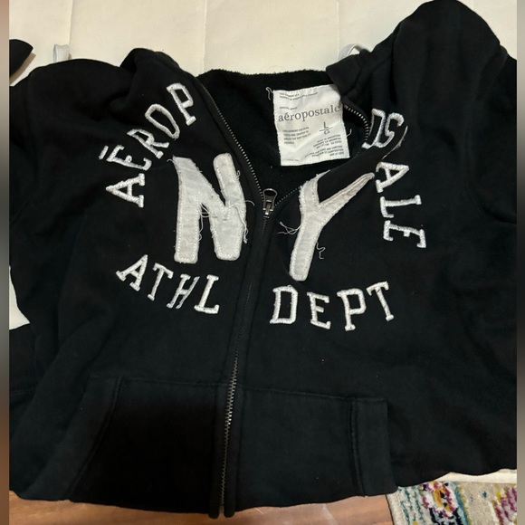 Aeropostale pants and zip up L/G - Picture 2 of 3